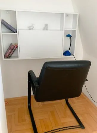 Cozy 3 Bedroom Duplex In The City Centre * 斯科普里