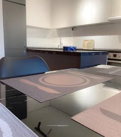 Cozy 3 Bedroom Duplex In The City Centre * Σκόπια