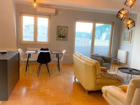 Cozy 3 Bedroom Duplex In The City Centre * Skopje