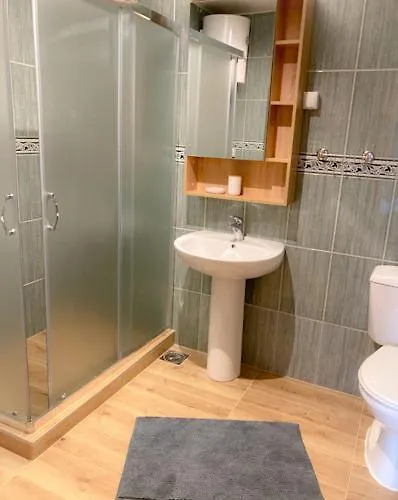 Apartament Cozy 3 Bedroom Duplex In The City Centre